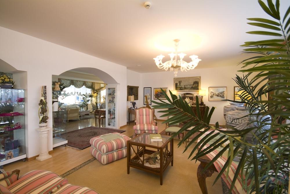 קאורלה Hotel Panoramic מראה חיצוני תמונה