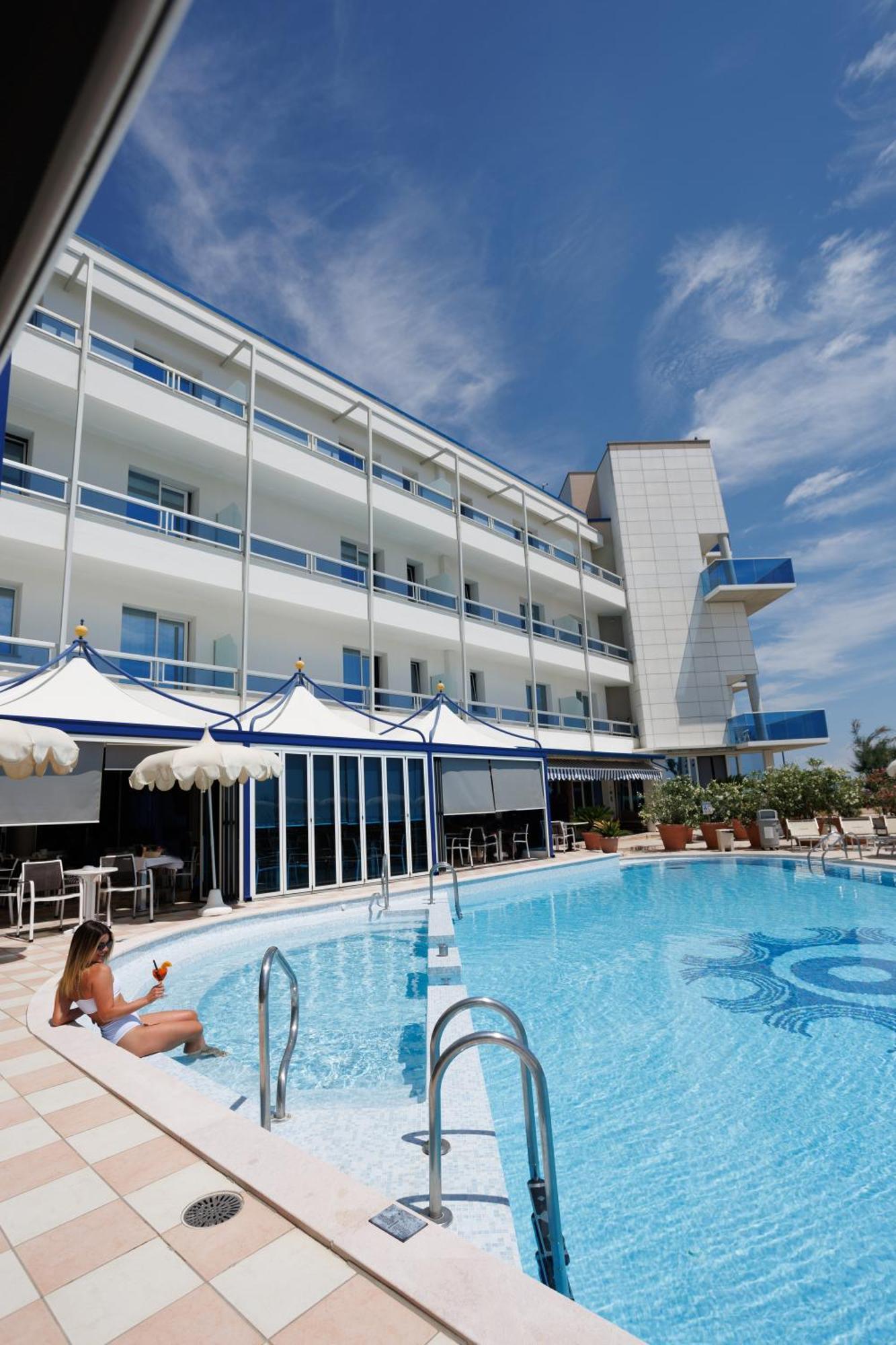 קאורלה Hotel Panoramic מראה חיצוני תמונה