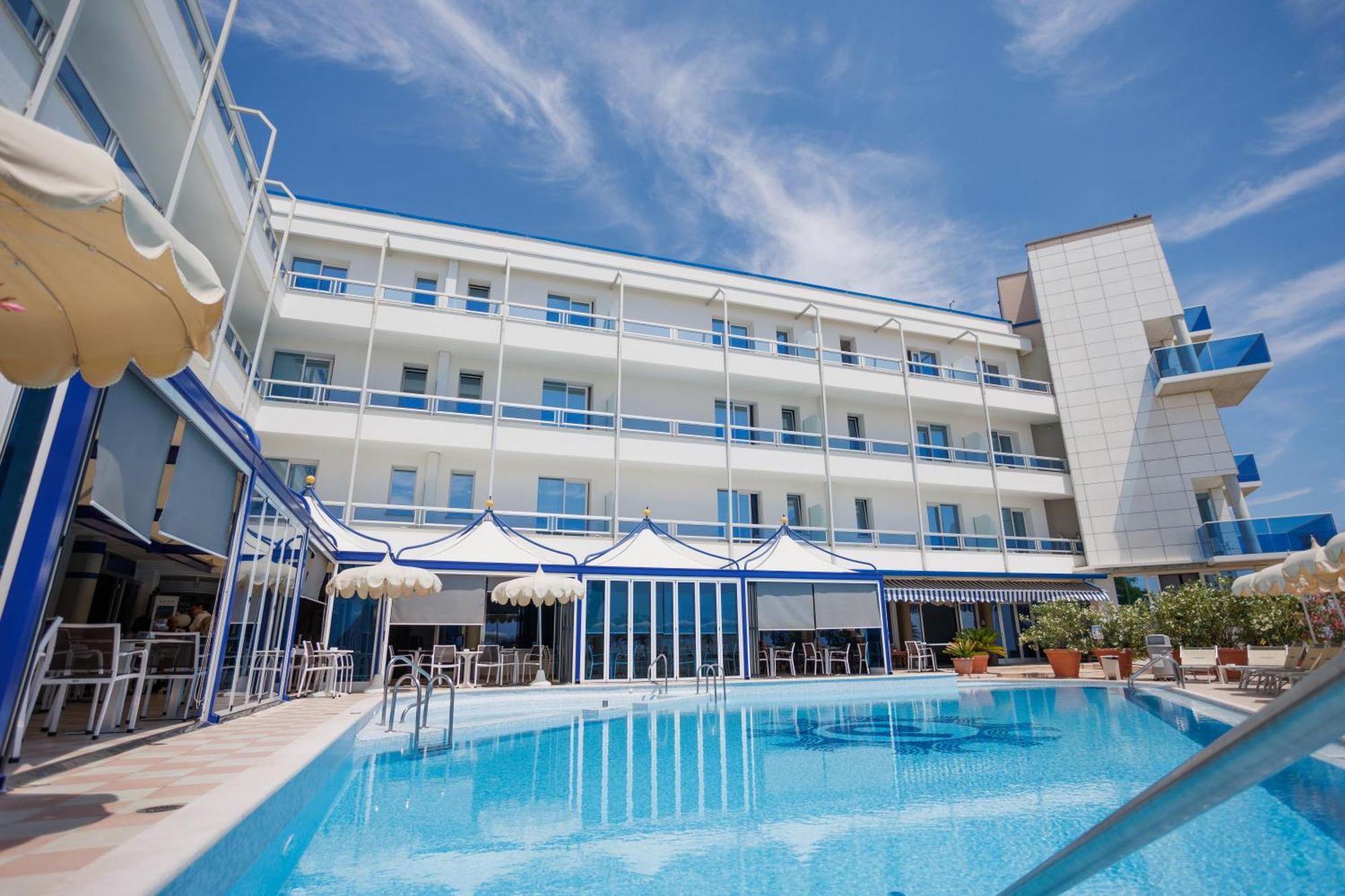 קאורלה Hotel Panoramic מראה חיצוני תמונה
