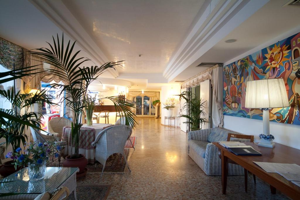 קאורלה Hotel Panoramic מראה חיצוני תמונה