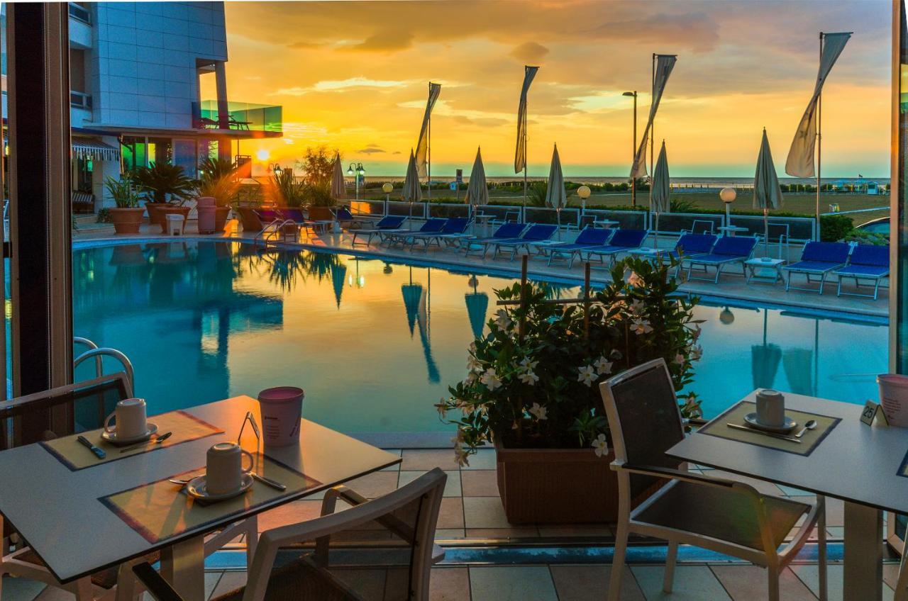 קאורלה Hotel Panoramic מראה חיצוני תמונה